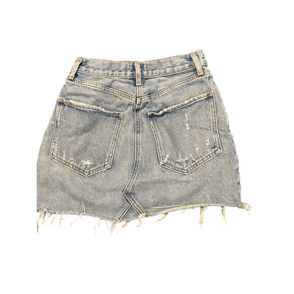 AGOLDE Quinn Distressed High Rise Light Wash Jean Mini Skirt in Size 25 - Picture 2 of 6